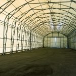 Nowoczesne trendy w projektowaniu hal namiotowych
