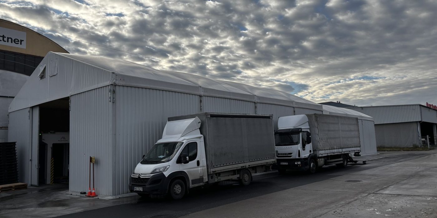 Hale namiotowe w logistyce miejskiej – elastyczne rozwiązania dla dynamicznego rynku dostaw
